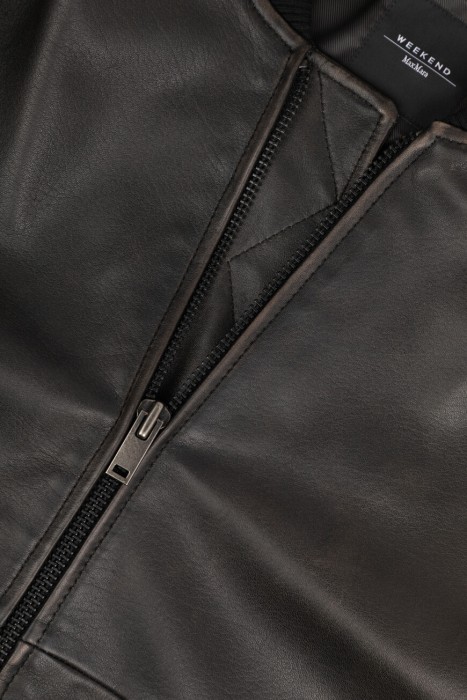 бомбер  вид слева