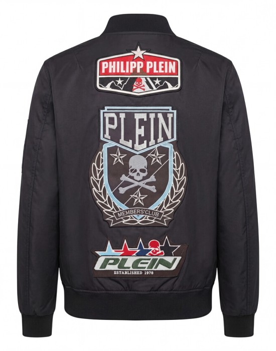 бомбер  от бренда philipp plein вид слева