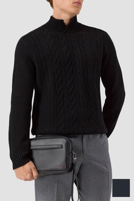 борсетка  от бренда kiton вид слева