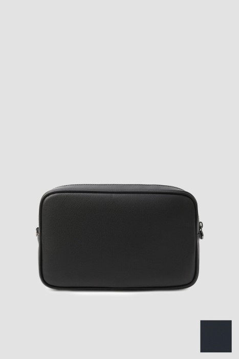 Товар синего цвета с внутренней стороны