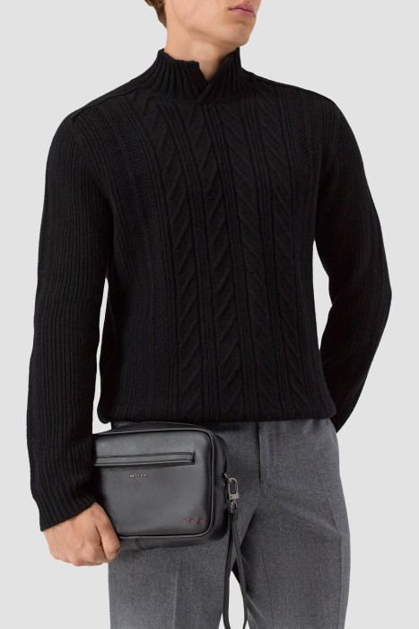 борсетка  от бренда kiton вид слева