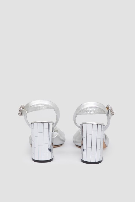 босоножки  с зеркальным каблуком из льна спереди