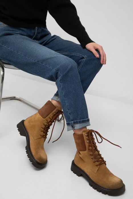 ботинки  модель sierra по цене 75000 руб вид справа