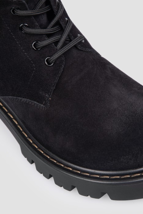 ботинки  модель sierra для взрослого возраста с изнаночной стороны