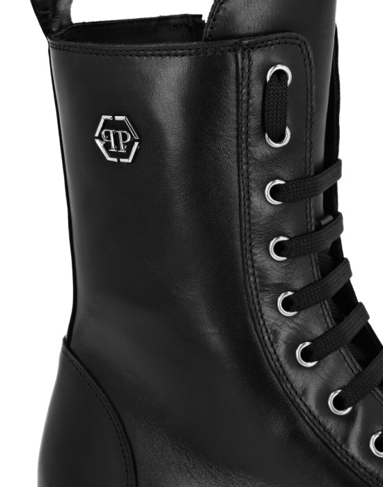 ботинки  для взрослого возраста с изнаночной стороны