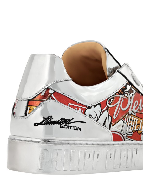 ботинки  из проверенных материалов спереди