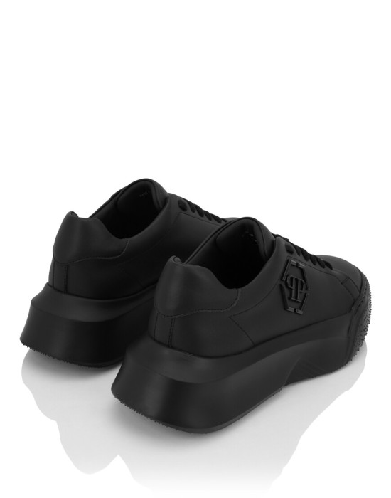 ботинки  для взрослого возраста с изнаночной стороны