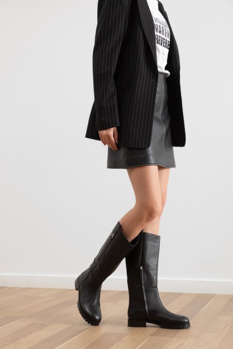 ботинки  от бренда patrizia pepe вид слева