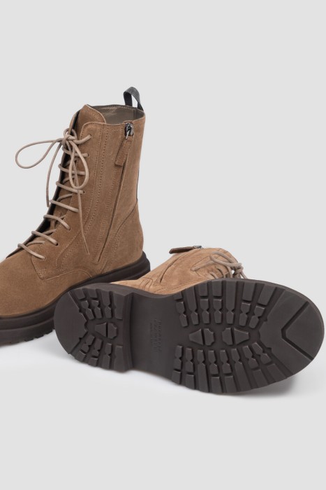 ботинки  универсального стиля с лицевой стороны