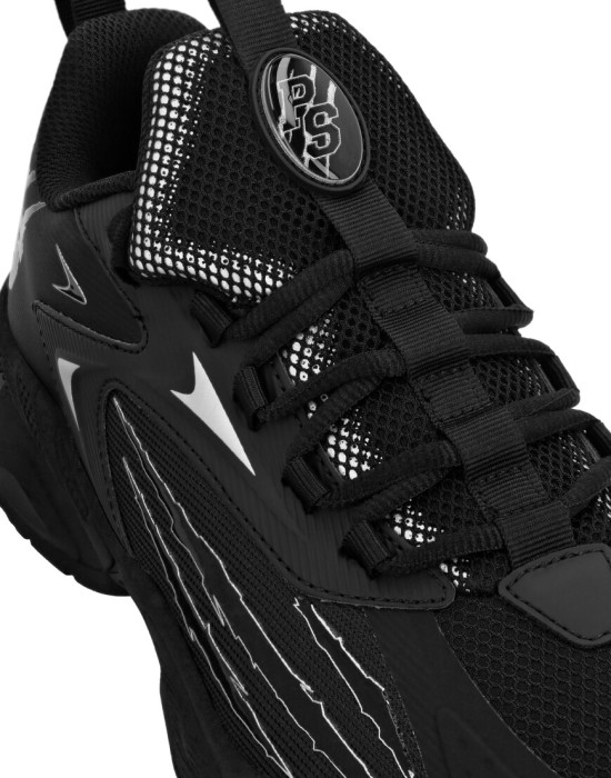 ботинки  из проверенных материалов спереди