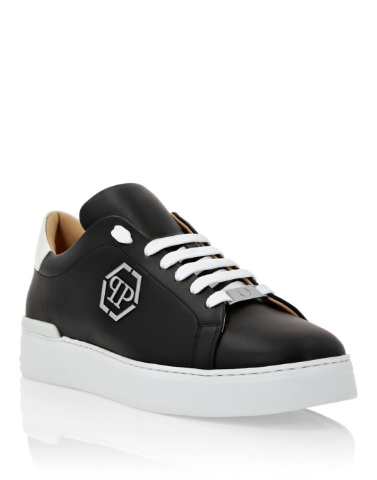 ботинки  от бренда philipp plein вид слева