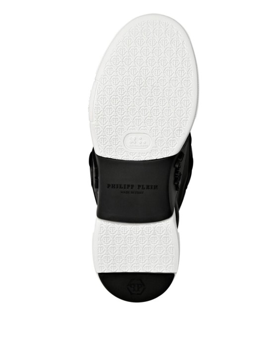 ботинки  по цене 27132 руб вид справа