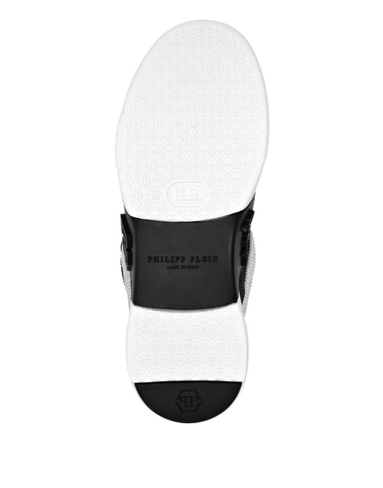 ботинки  по цене 114732 руб вид справа