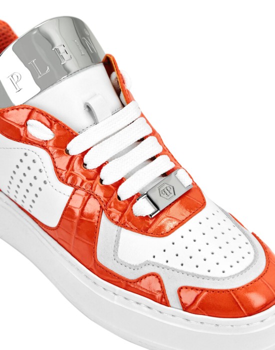 ботинки  из проверенных материалов спереди