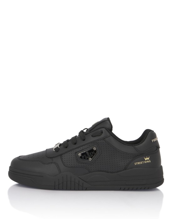 ботинки  из проверенных материалов спереди