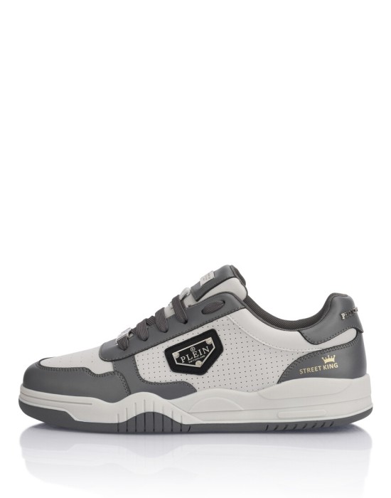 ботинки  из проверенных материалов спереди