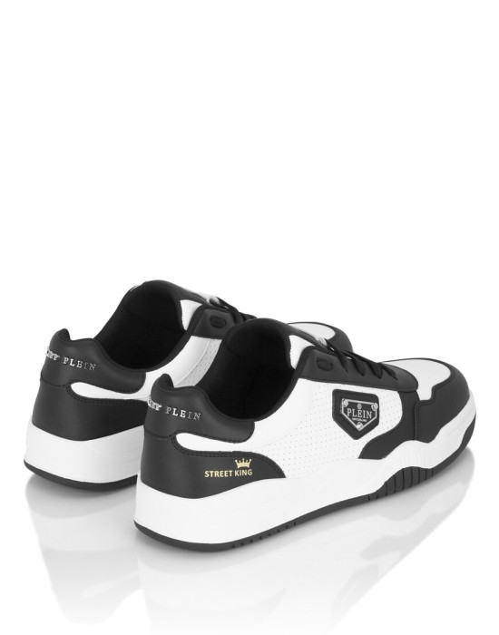 ботинки  для взрослого возраста с изнаночной стороны