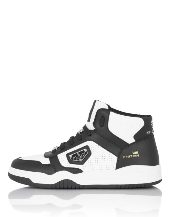 ботинки  из проверенных материалов спереди