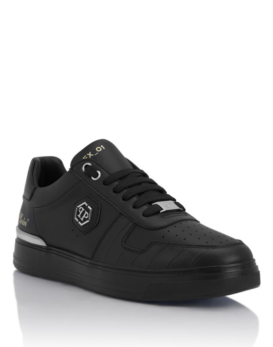 ботинки  от бренда philipp plein вид слева