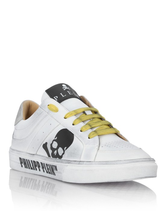 ботинки  от бренда philipp plein вид слева