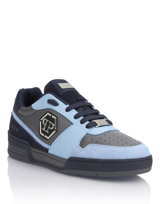 ботинки  по цене 33464 руб вид справа