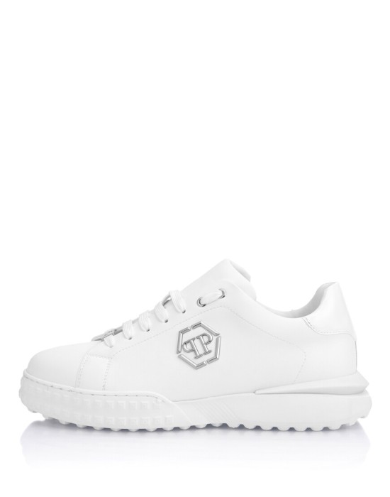 ботинки  из проверенных материалов спереди