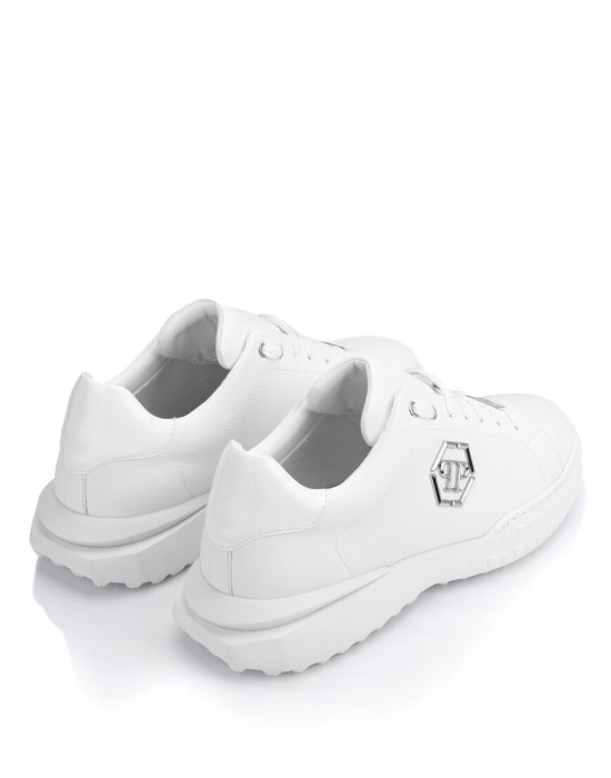 ботинки  для взрослого возраста с изнаночной стороны