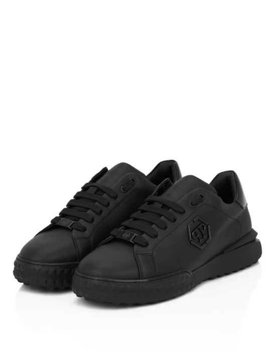 ботинки  классического стиля с лицевой стороны