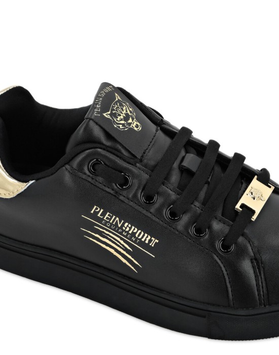 ботинки  из проверенных материалов спереди