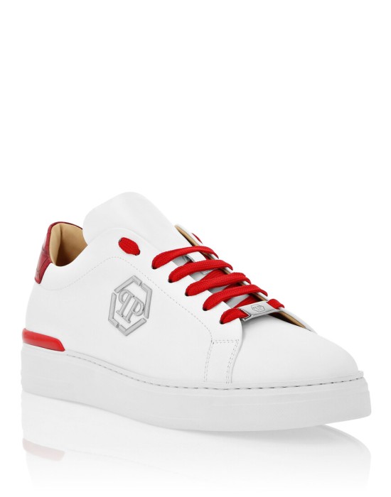 ботинки  от бренда philipp plein вид слева