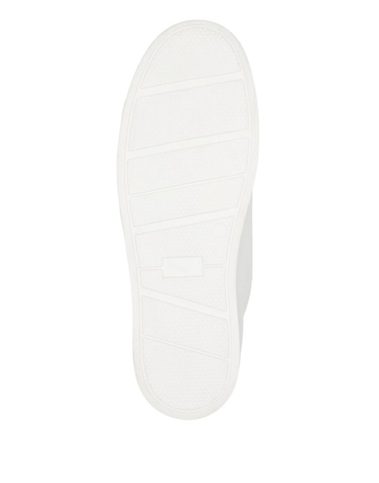 Товар белого цвета с внутренней стороны