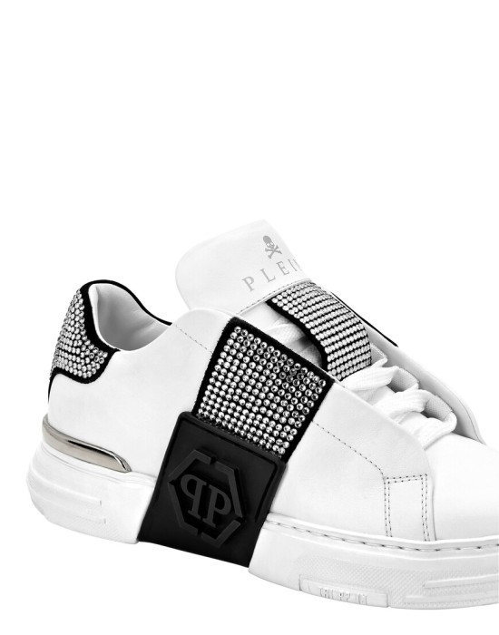 ботинки  из проверенных материалов спереди