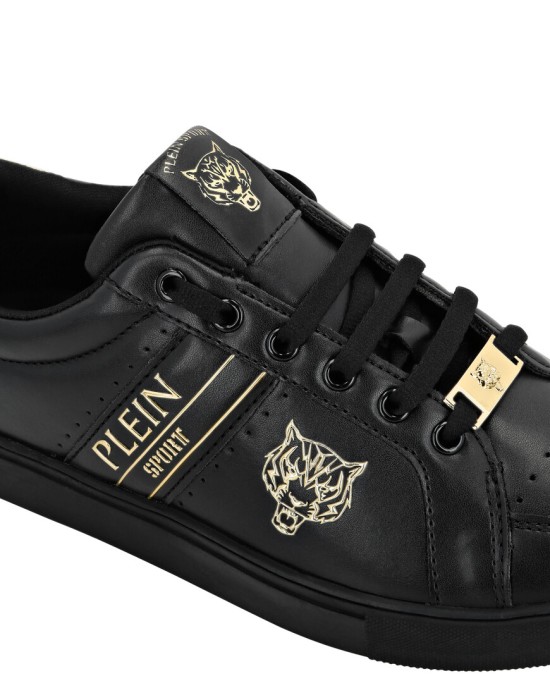 ботинки  из проверенных материалов спереди