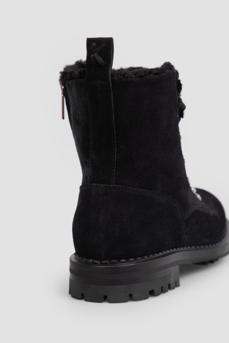 ботинки  универсального стиля с лицевой стороны