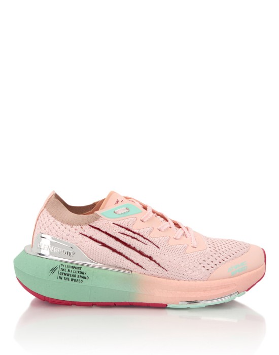 ботинки  по цене 30000 руб вид справа