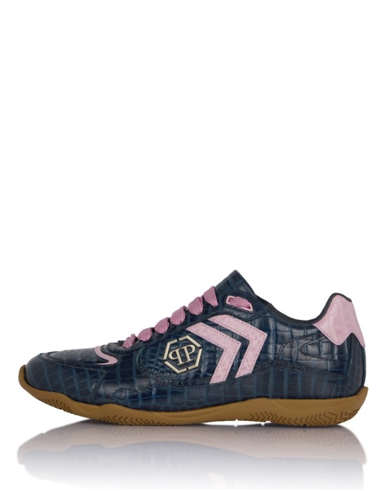 ботинки  для взрослого возраста с изнаночной стороны