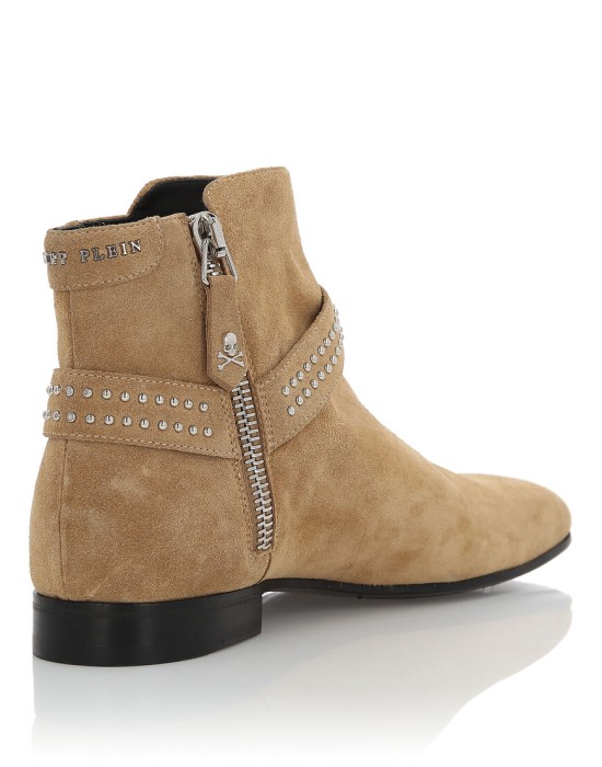 ботинки  по цене 65892 руб вид справа