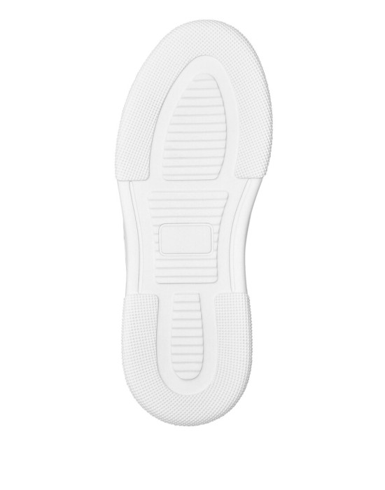 Товар черного цвета с внутренней стороны