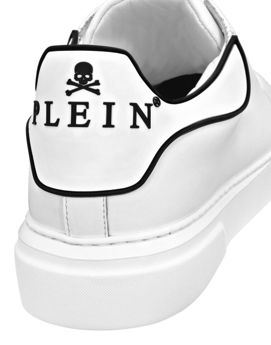 ботинки  из проверенных материалов спереди