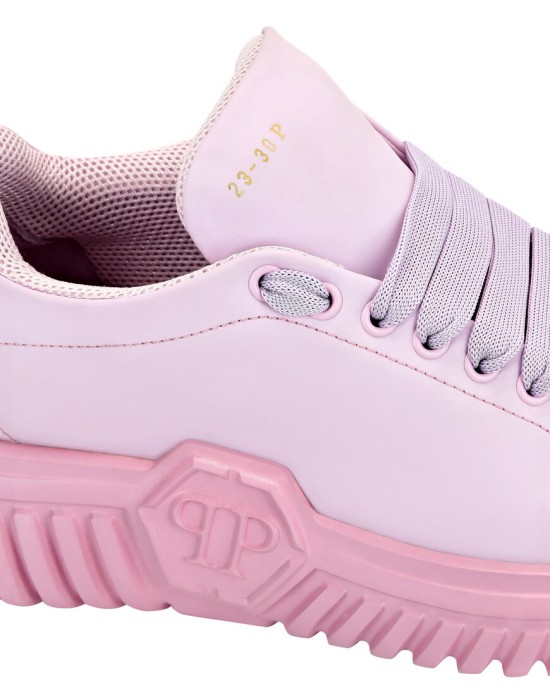 ботинки  из проверенных материалов спереди