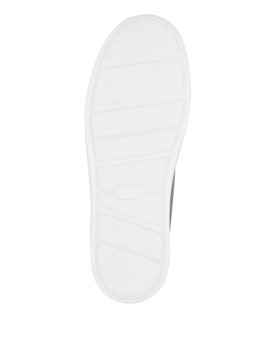 Товар голубого цвета с внутренней стороны