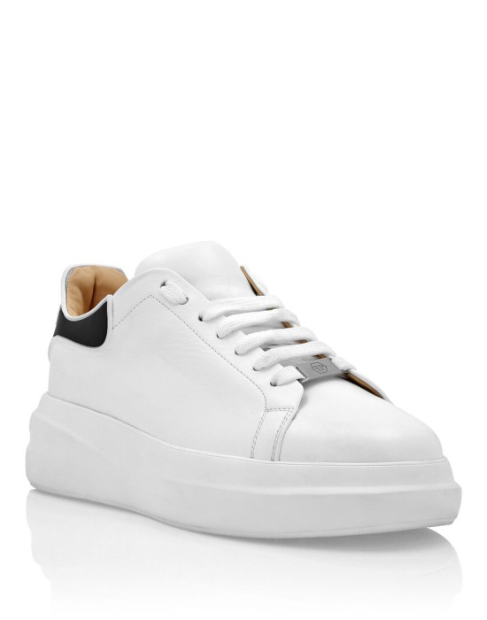 ботинки  от бренда philipp plein вид слева