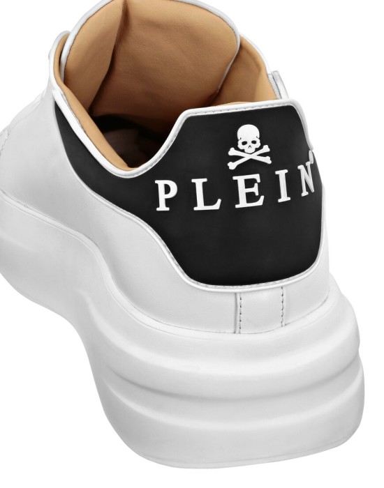 ботинки  из проверенных материалов спереди