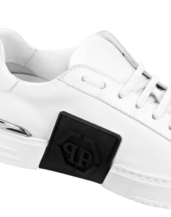 ботинки  из проверенных материалов спереди