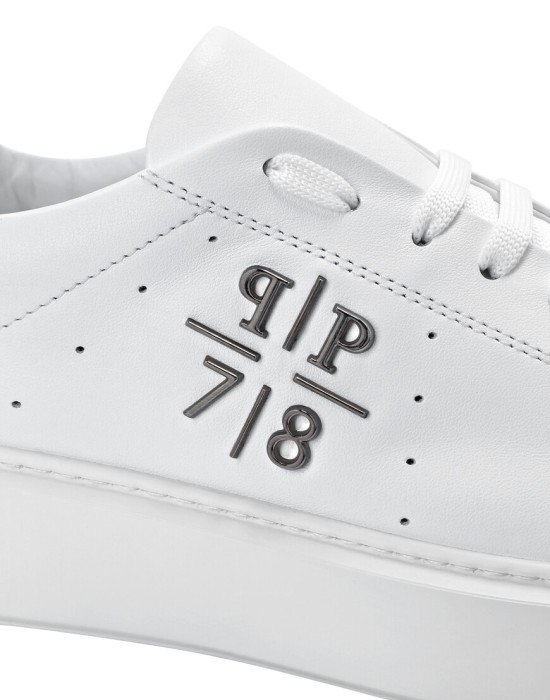 ботинки  из проверенных материалов спереди