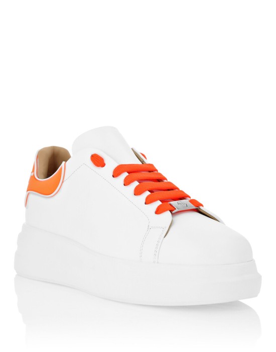 ботинки  от бренда philipp plein вид слева