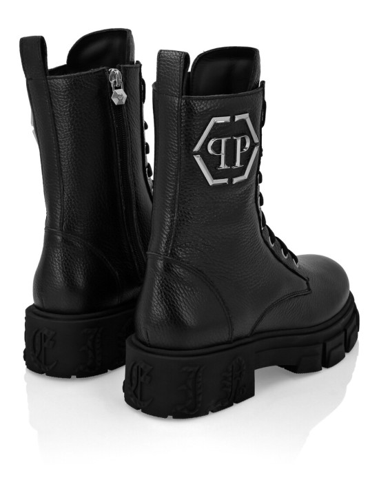 ботинки  универсального стиля с лицевой стороны