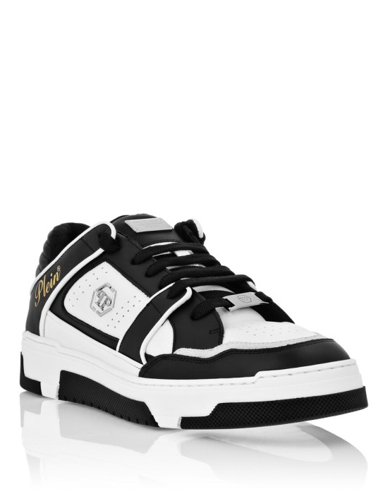 ботинки  от бренда philipp plein вид слева