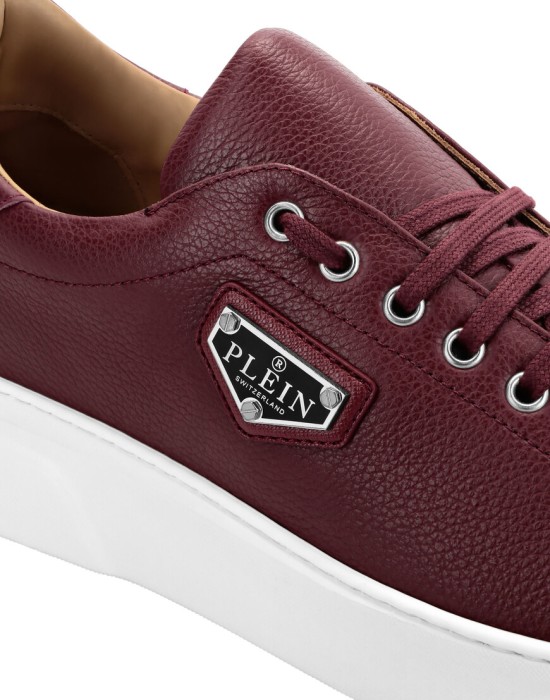 ботинки  из проверенных материалов спереди