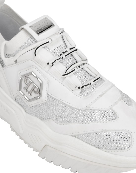 ботинки  из проверенных материалов спереди